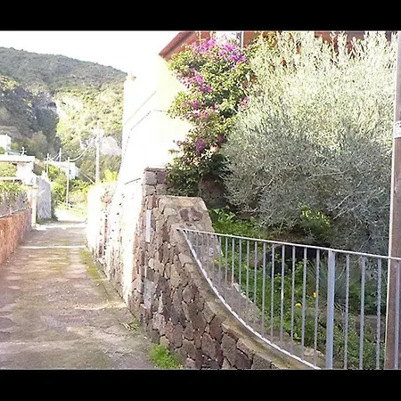 Casa Pirrera Asinelli Santa Margherita (Lipari)